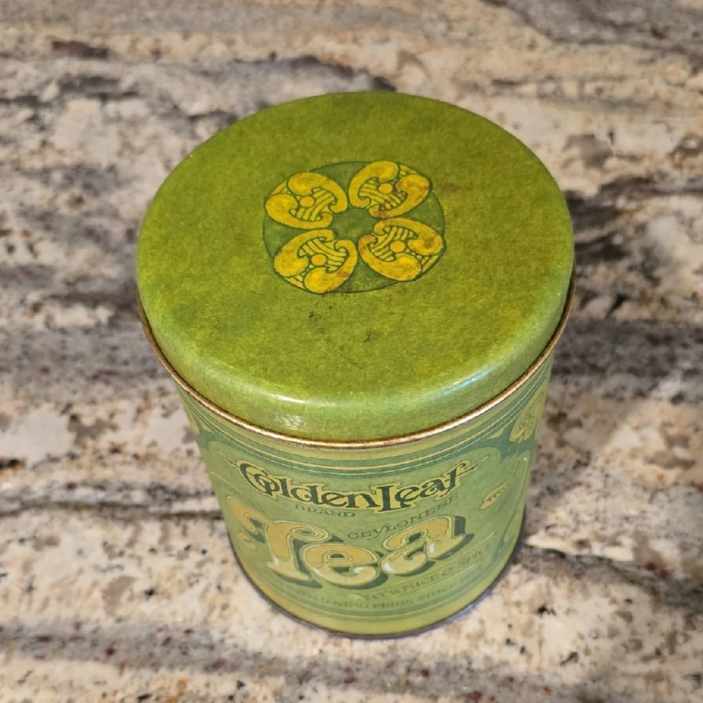 Vintage Golden Leaf Tin